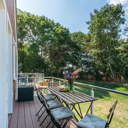 Auszeit - Maisonette-wohnung Mit Meerblick Апартаменты *