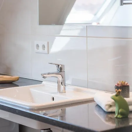 Auszeit - Maisonette-wohnung Mit Meerblick * 奥斯特巴德里克